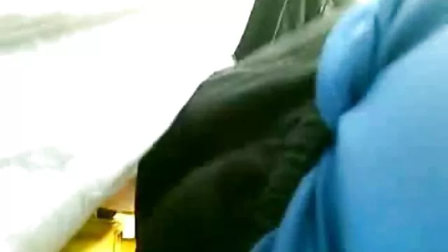 الهام با یک دسته از استعدادهای سکس پخش شده صمیمی