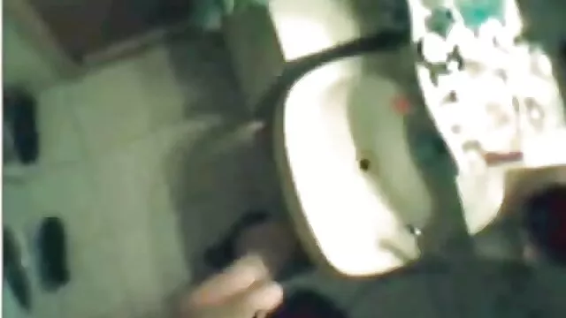 او فقط موفق شده بود به خانه از محل کار زمانی که او توسط همسر ادم ساده لوح فرار مورد حمله پخش سکس سوپر قرار گرفت