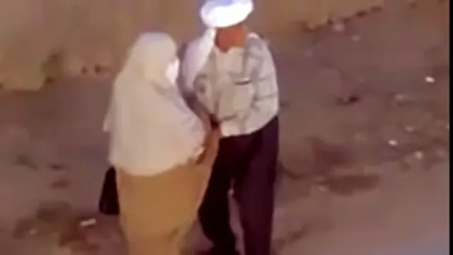 دختر fucks در دو نا امید پخش سکس دختران