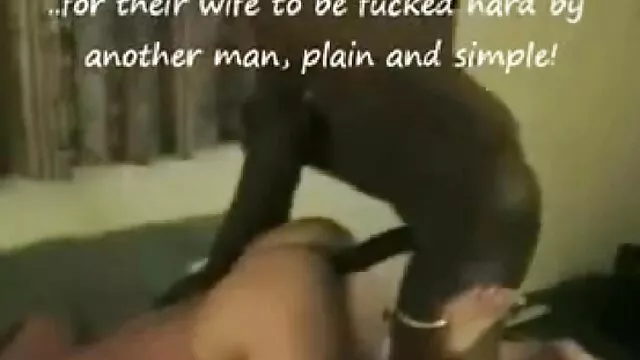 مرطوب و خشمگین دختر دانلود فیلم سکسی قابل پخش fucks در با dildo و licks ادرار از یک مبل چرمی